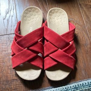 GUC Vionic sandals